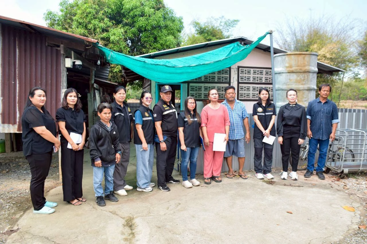 ลงพื้นที่ตรวจโรงฆ่าสัตว์ที่บ้านนางสมหมาย วันดา หมู่ที่ 11